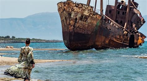 wrecks meaning.